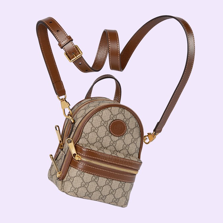725654.92TCG.8563.006.100.0000.Light Multi function bag with Interlocking G
